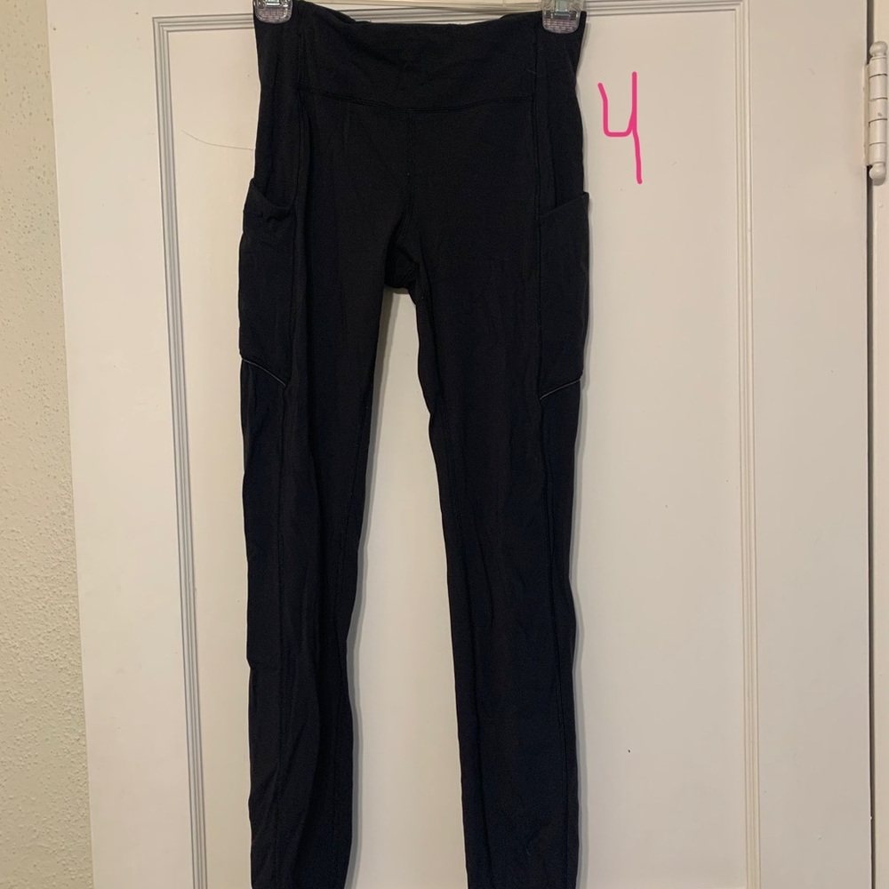 Lululemon Black High-Waisted Leggings with Pockets